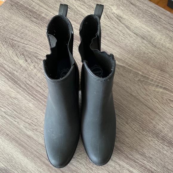 SOLD Jeffrey Campbell Clima Rain Boots size 6 - Picture 3 of 7